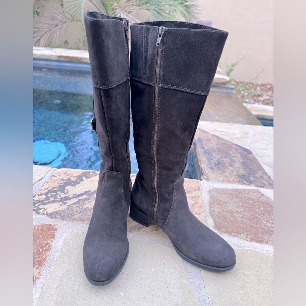 La Canadienne Passion Women's 7.5 Brown Suede Waterproof‎ Knee High Boots
